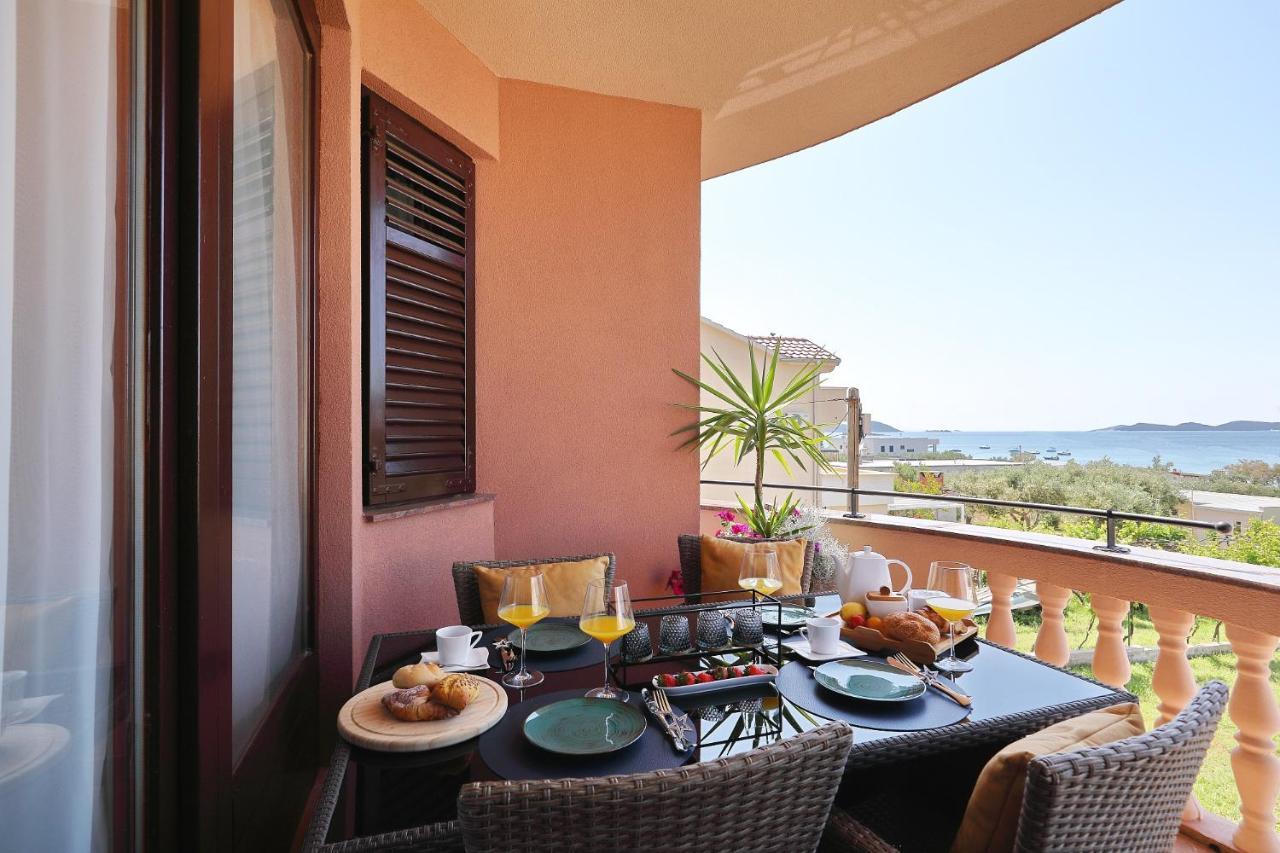 Villa Dalmatino Pakoštane Exterior foto