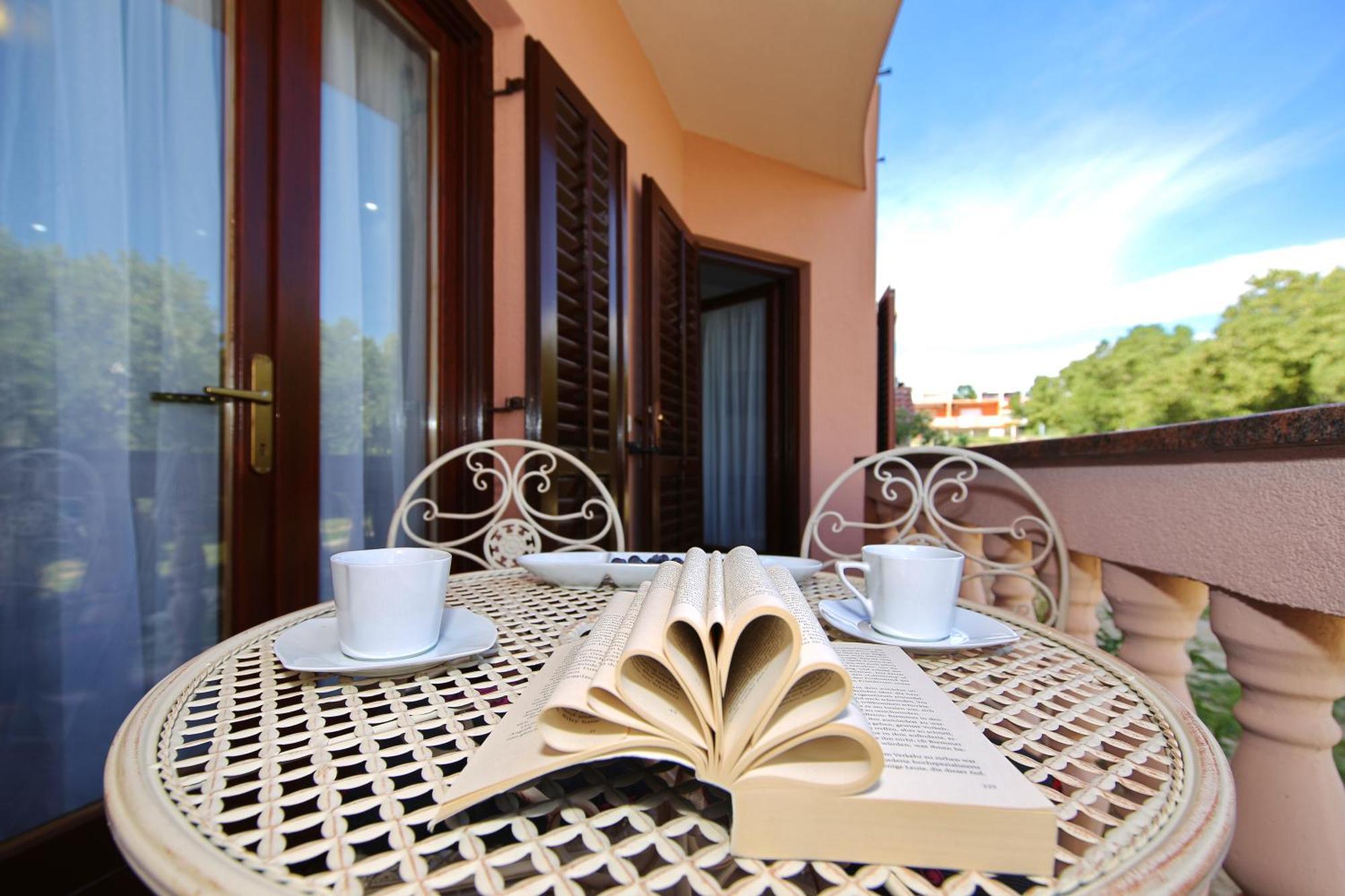 Villa Dalmatino Pakoštane Exterior foto